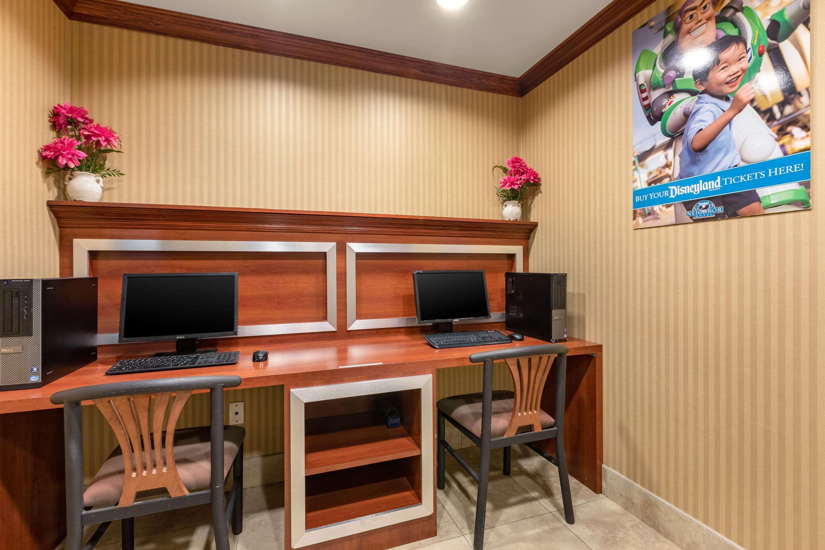 Comfort Inn Anaheim Resort מראה חיצוני תמונה